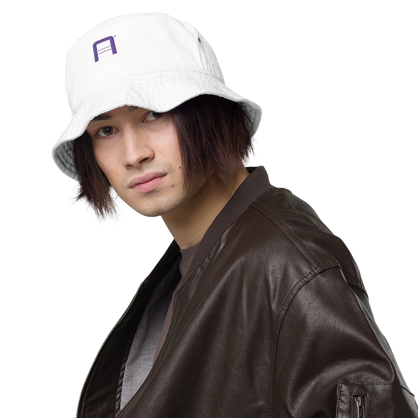 Fashion bucket hat